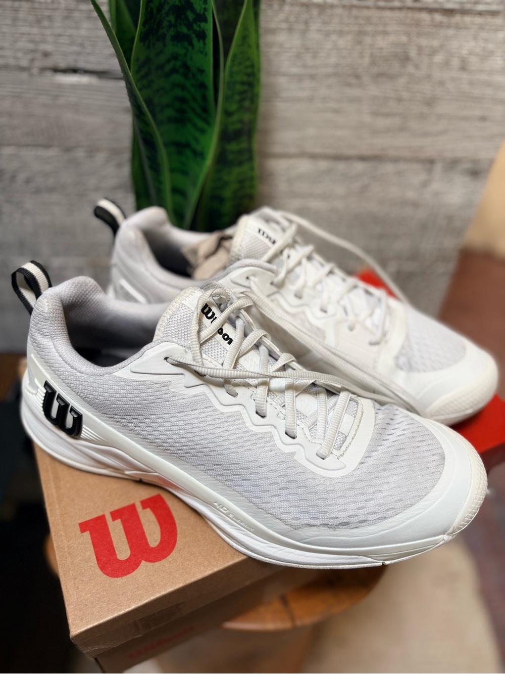 Wilson | Rush Pro 4.5 Wide Toe Tennis Sneakers - Men's 10.5EE, B/W